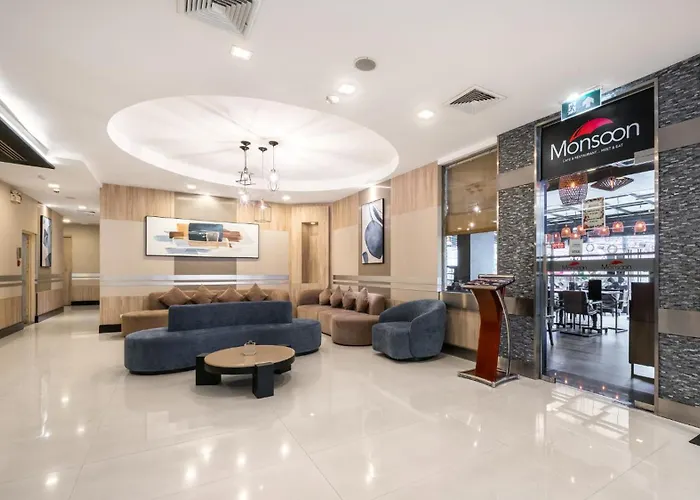 Adelphi Suites